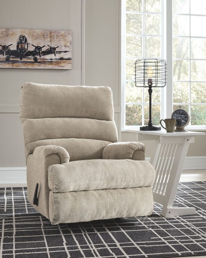 Man Fort - Rocker Recliner - Image 7