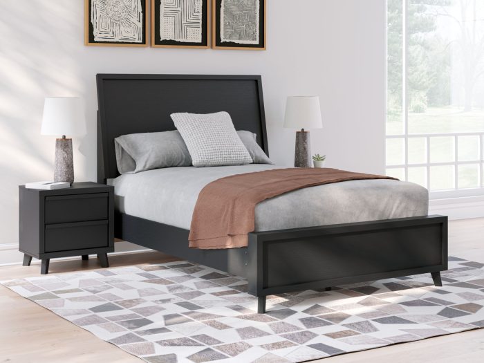 Danziar - Panel Bed - Image 6
