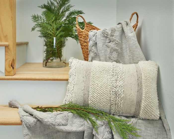 Standon - Pillow - Image 3
