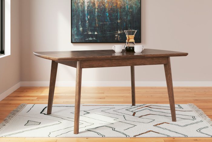 Lyncott - Brown - Rectangular Dining Room Butterfly Extension Table - Image 3