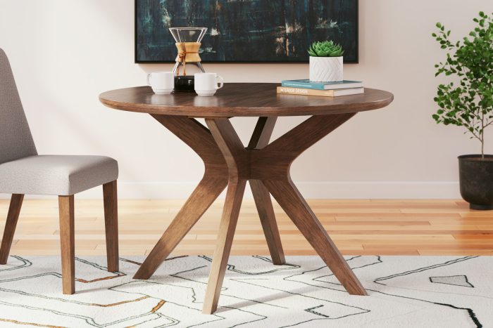 Lyncott - Brown - Round Dining Room Table - Image 2