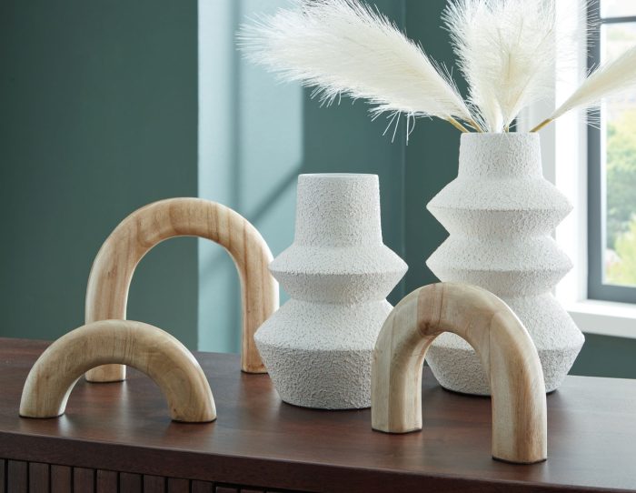 Maddwarth - White / Natural Brown - Accessory Set (Set of 5) - Image 2