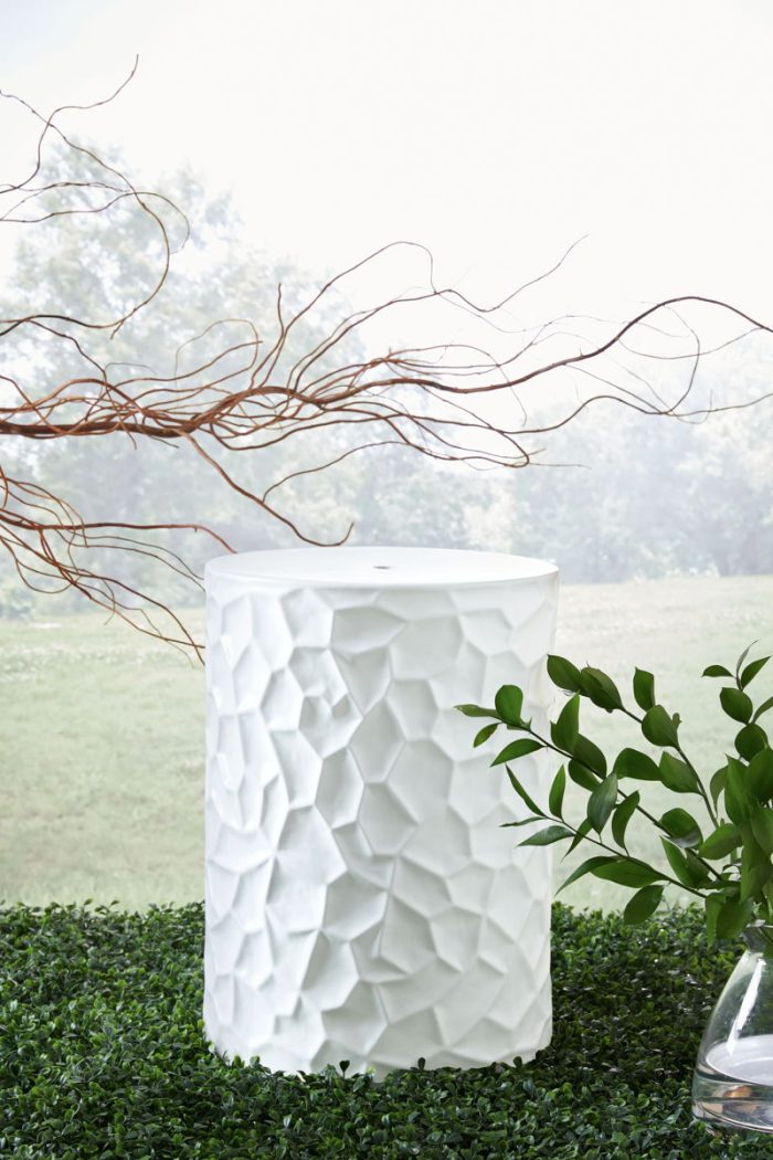 Jungrove - White - Stool - Image 2