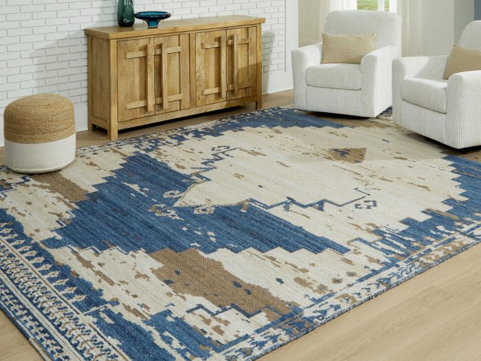 Varnler - Rug - Image 2