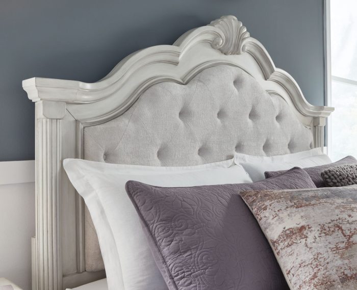Montelaine - Upholstered Panel Bed - Image 7