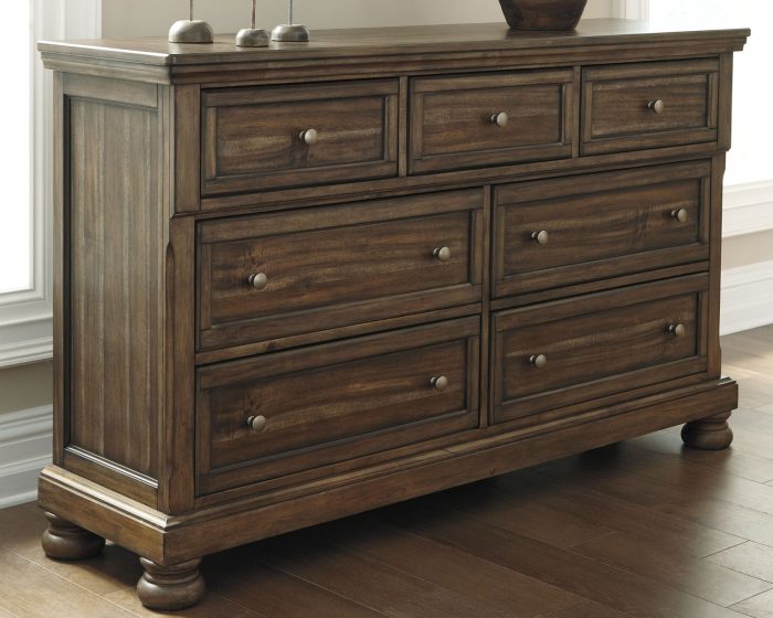 Flynnter - Sleigh Bedroom Set - Image 9