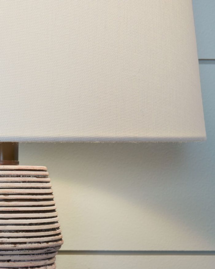 Jairburns - Brick Red / White - Poly Table Lamp (Set of 2) - Image 2