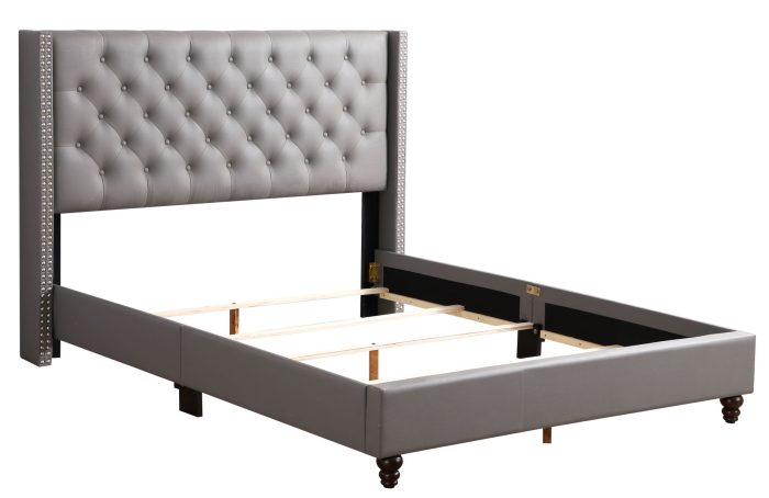 Nailhead Bed Transitional Vibrant - Image 6