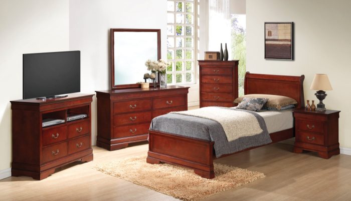 Sleigh Bed With Low Footboard - Image 17