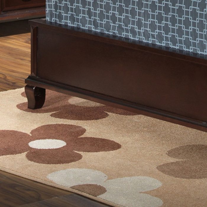 Bed With Transitional Design - Image 2