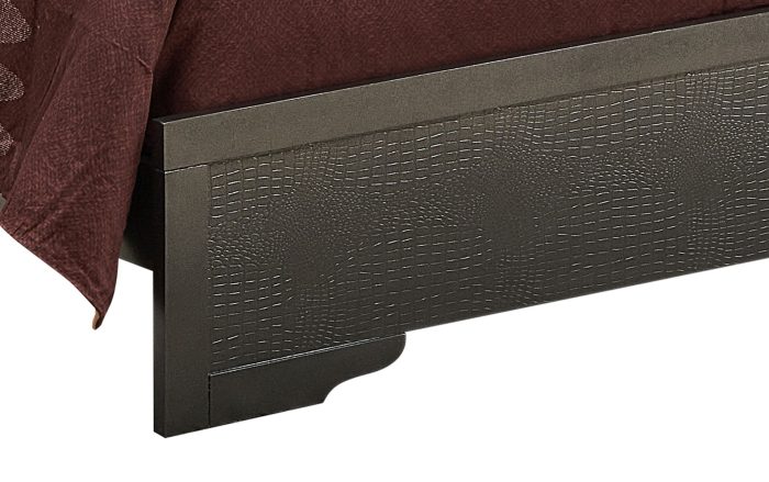Chic Elegantly Designed Transitional Bed - Image 2