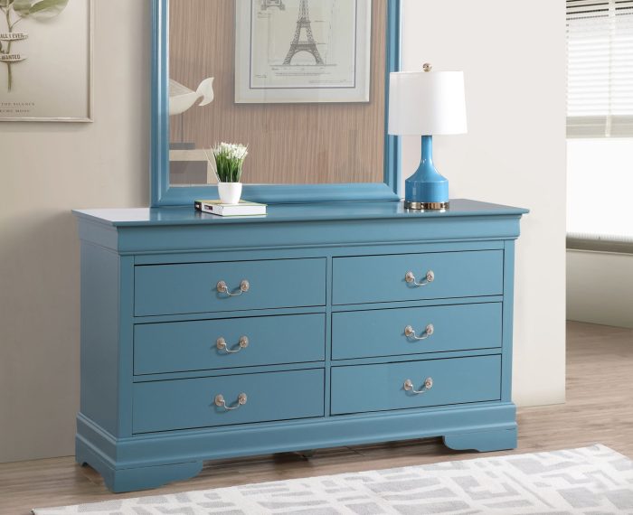 Elegant Traditional Storage Dresser - Image 25