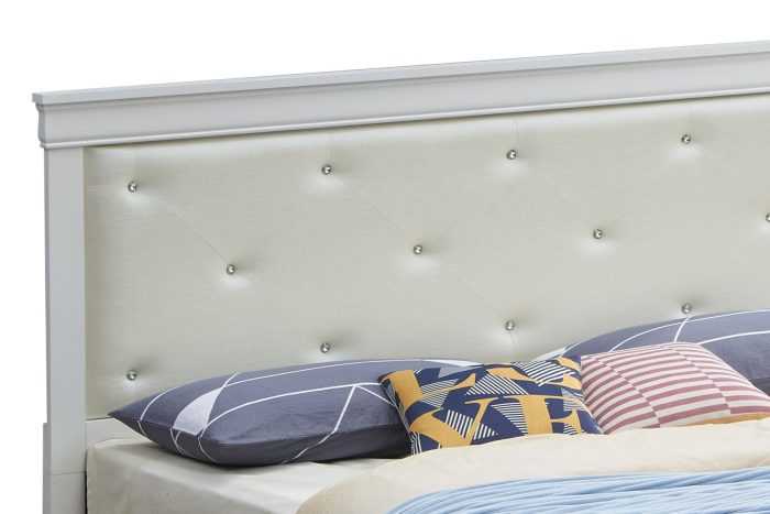 Chic Elegantly Designed Transitional Bed - Image 7