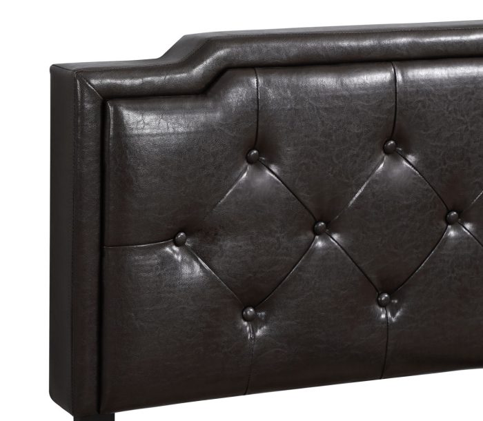 Button Tufted Bed Charming For Cozy Spaces - Image 29