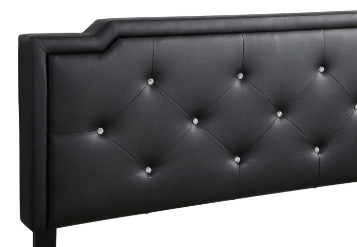 Button Tufted Bed Charming For Cozy Spaces - Image 34