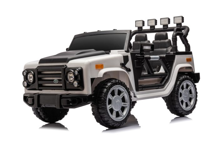 12V7A 30W*2 Four-Wheel Drive Leather Seat One Button Start, Forward And Backward, High And Low Speed, Music, Front Light, Power Display, Two Doors Can Open, 2.4G R / C, Seat Belt Four Wheel Absorber - Image 7