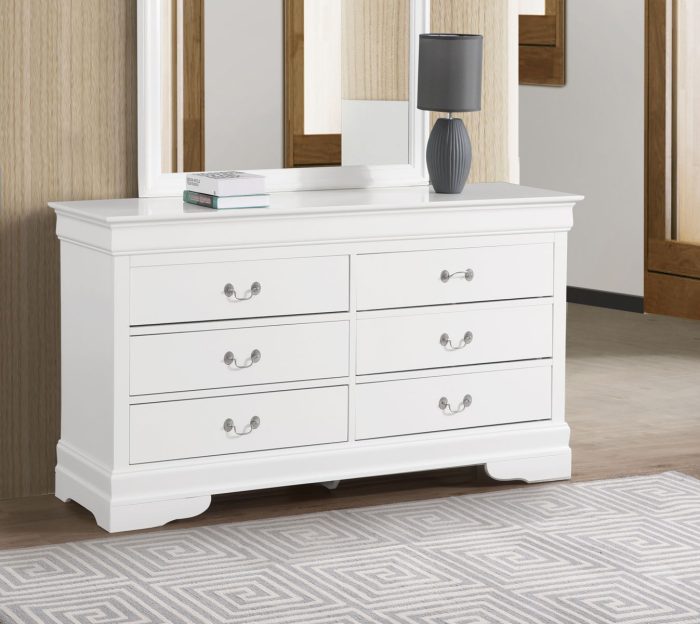 Elegant Traditional Storage Dresser - Image 21