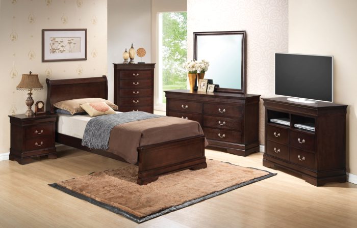 Sleigh Bed With Low Footboard - Image 26