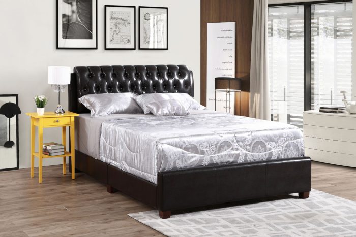 Marilla - Upholstered Bed - Image 16